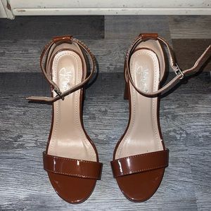 Toffee heels